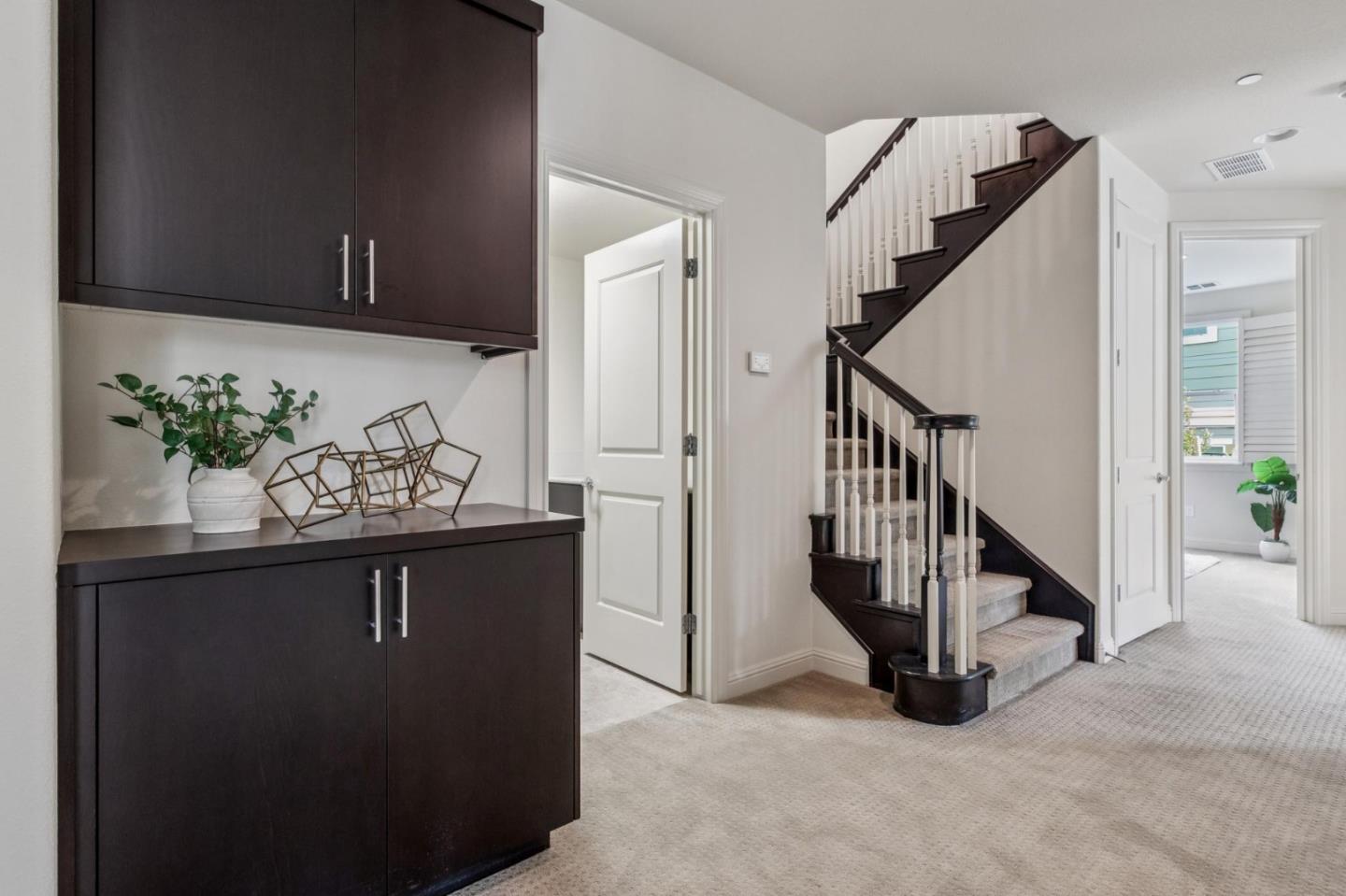 Detail Gallery Image 49 of 63 For 101 Butterweed Ln, Brisbane,  CA 94005 - 5 Beds | 3 Baths