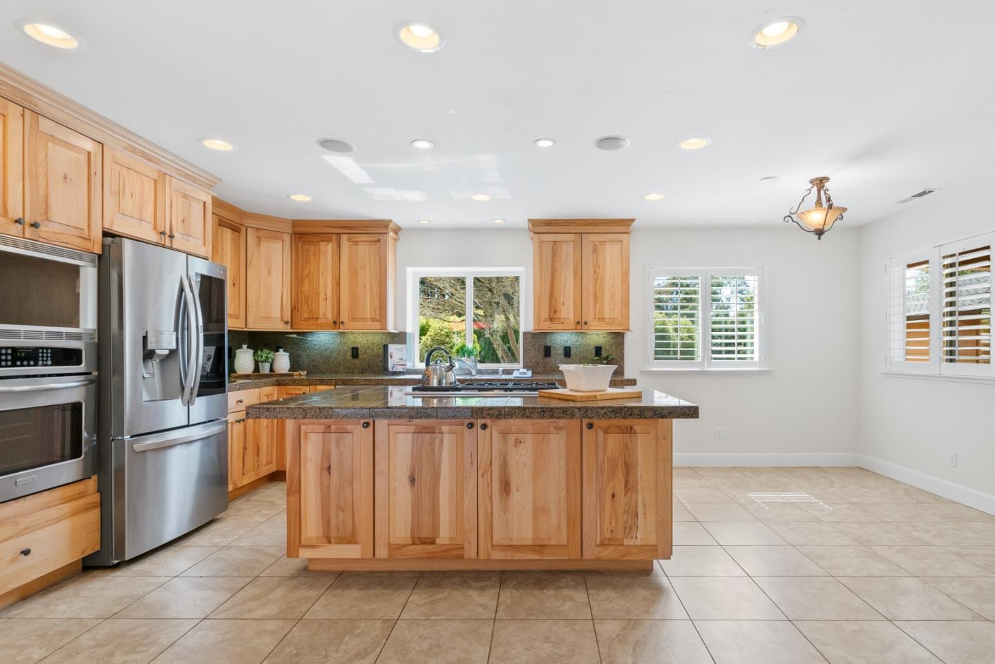 Detail Gallery Image 8 of 31 For 3373 Allred Ln, Soquel,  CA 95073 - 3 Beds | 2 Baths