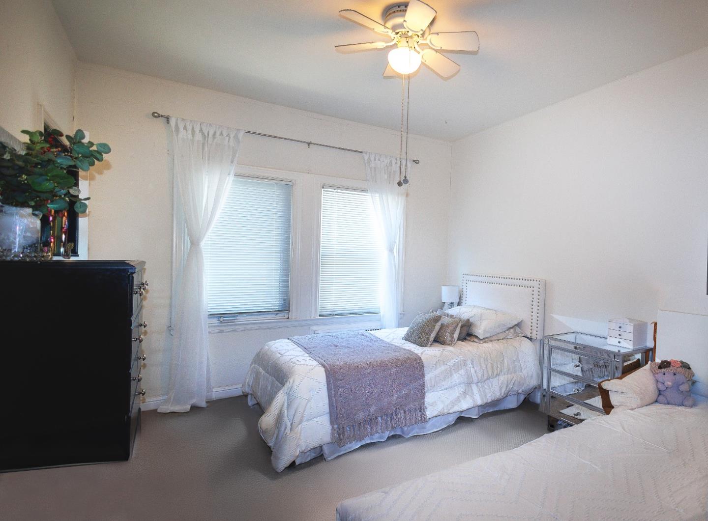 Detail Gallery Image 22 of 62 For 1116 Douglas Ave, Burlingame,  CA 94010 - – Beds | – Baths