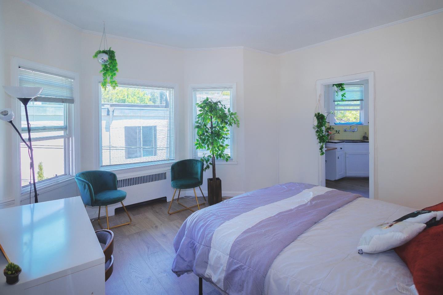 Detail Gallery Image 34 of 62 For 1116 Douglas Ave, Burlingame,  CA 94010 - – Beds | – Baths