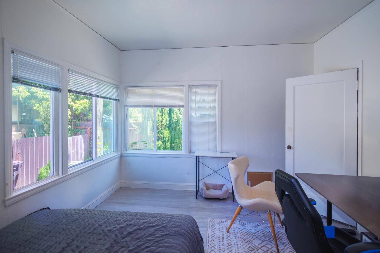 Detail Gallery Image 51 of 62 For 1116 Douglas Ave, Burlingame,  CA 94010 - – Beds | – Baths