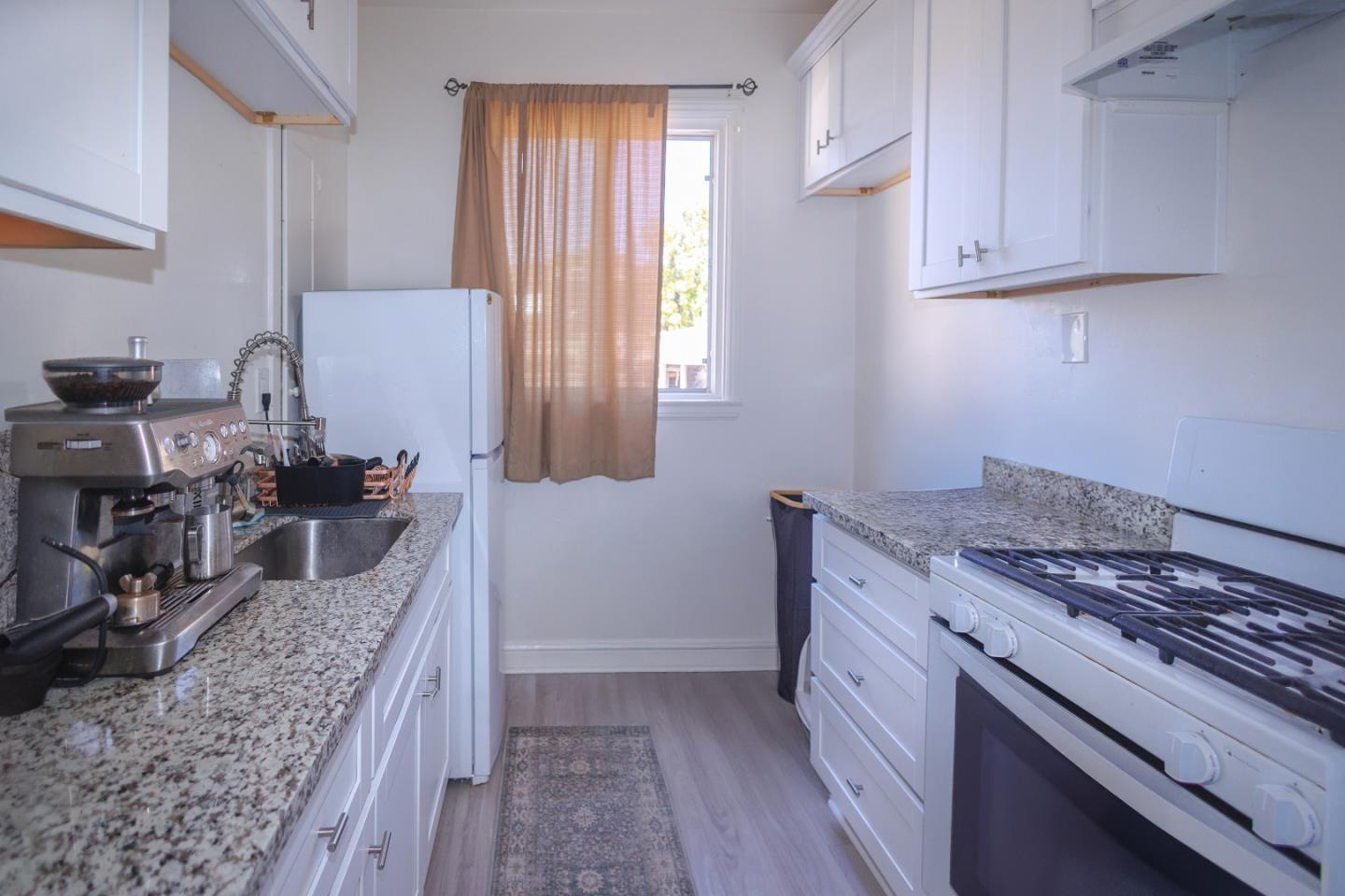 Detail Gallery Image 53 of 62 For 1116 Douglas Ave, Burlingame,  CA 94010 - – Beds | – Baths
