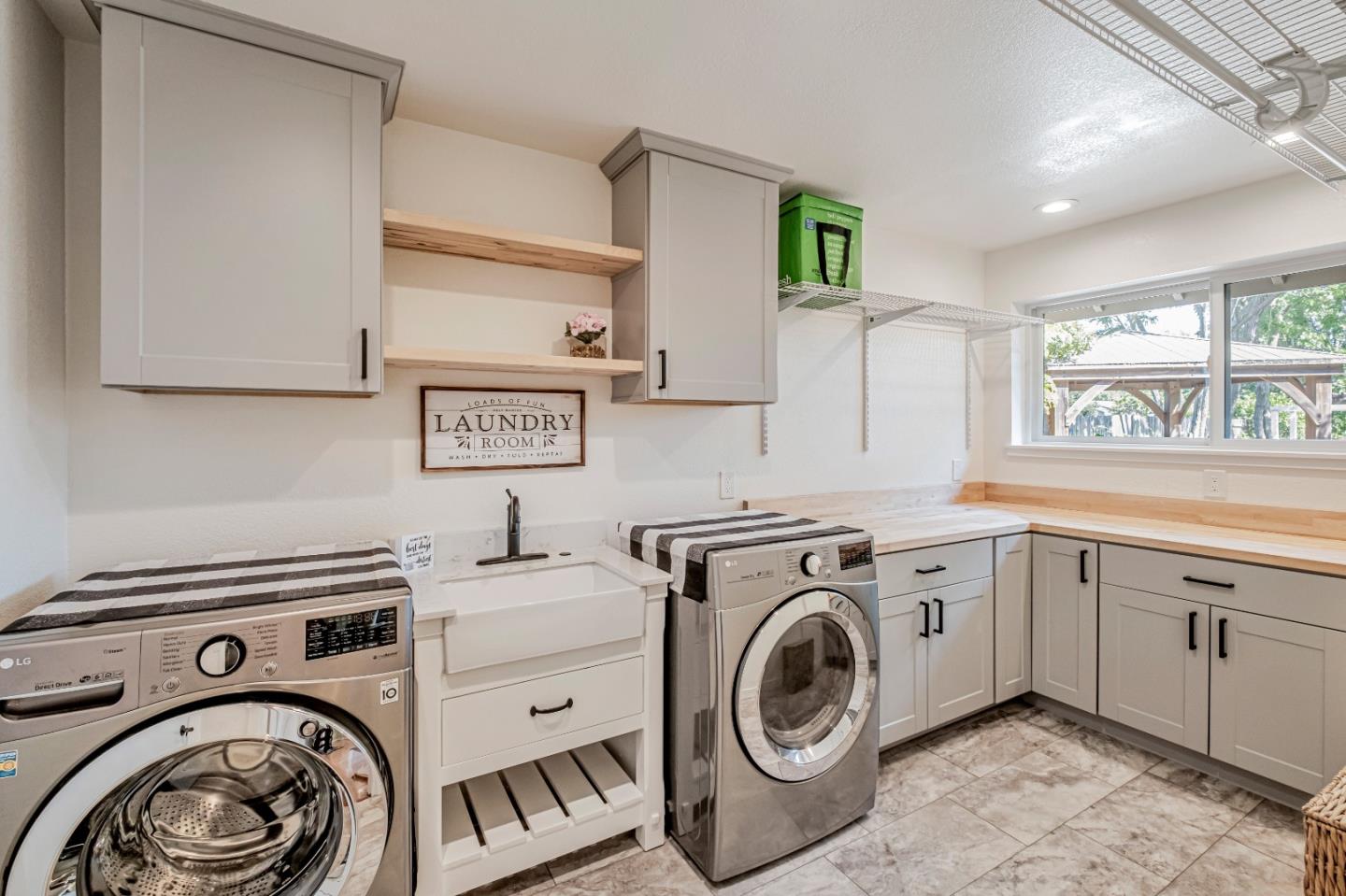 Detail Gallery Image 22 of 52 For 18 Linden Rd, Watsonville,  CA 95076 - 4 Beds | 3/1 Baths