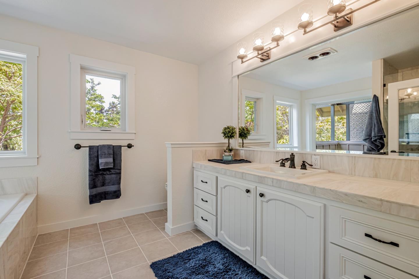 Detail Gallery Image 28 of 52 For 18 Linden Rd, Watsonville,  CA 95076 - 4 Beds | 3/1 Baths