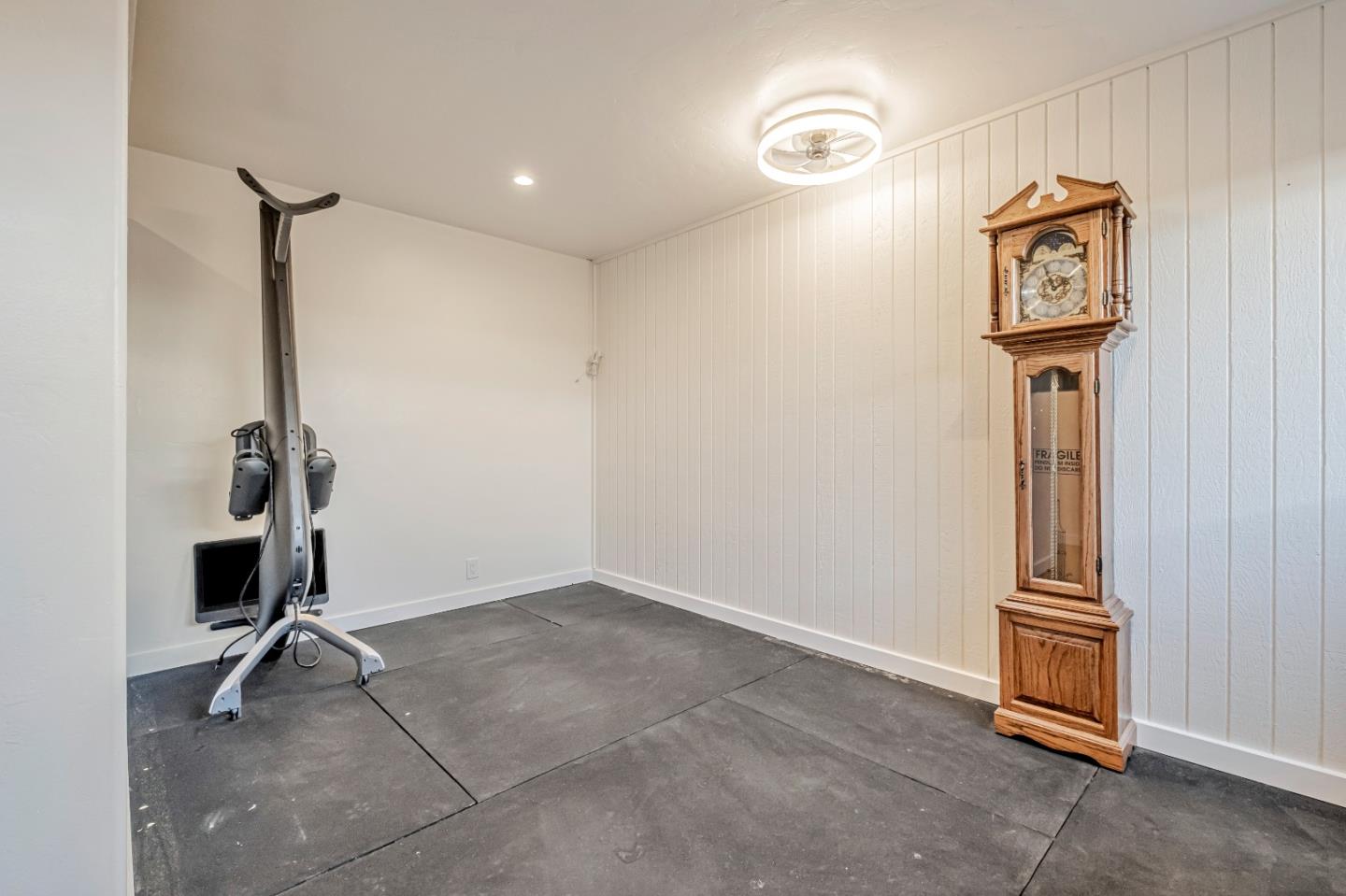 Detail Gallery Image 37 of 52 For 18 Linden Rd, Watsonville,  CA 95076 - 4 Beds | 3/1 Baths
