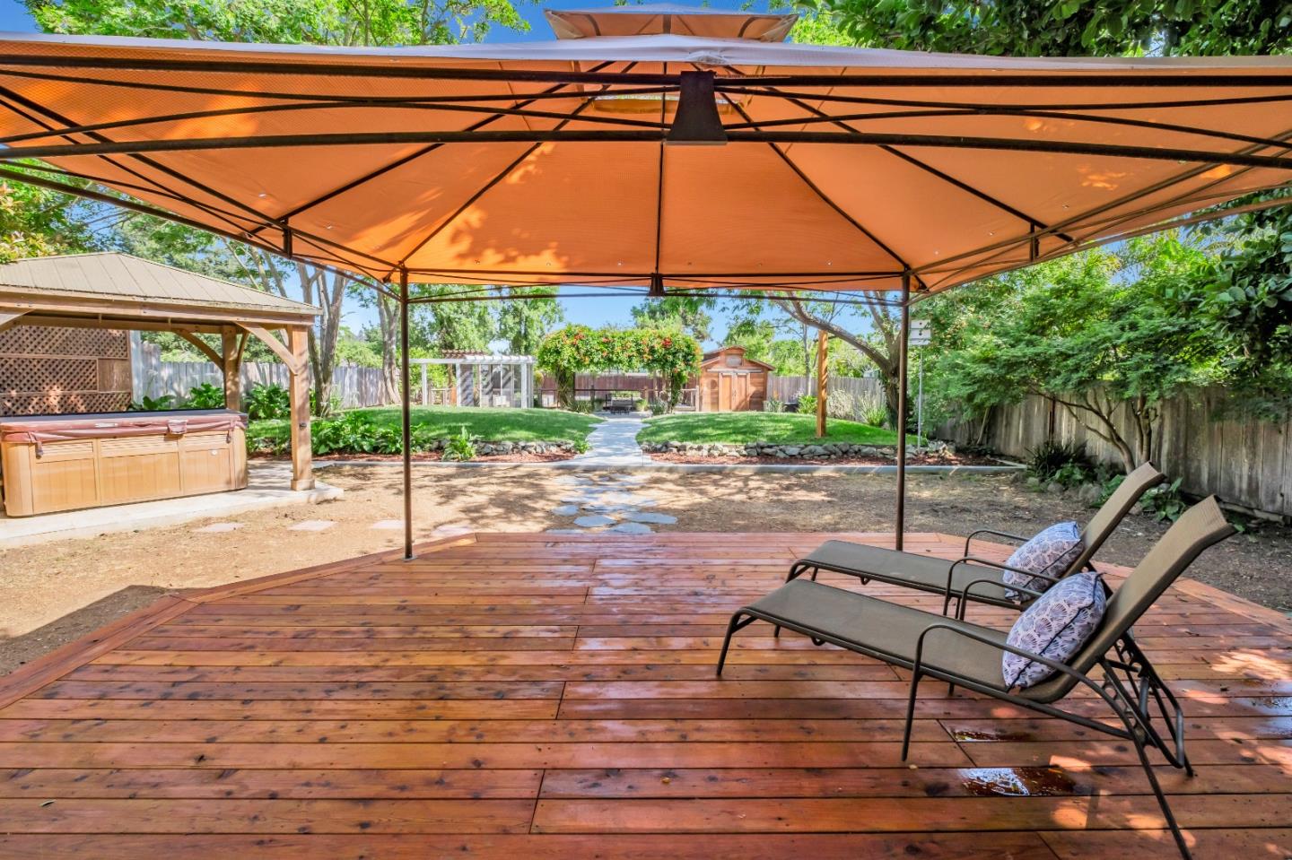 Detail Gallery Image 40 of 52 For 18 Linden Rd, Watsonville,  CA 95076 - 4 Beds | 3/1 Baths