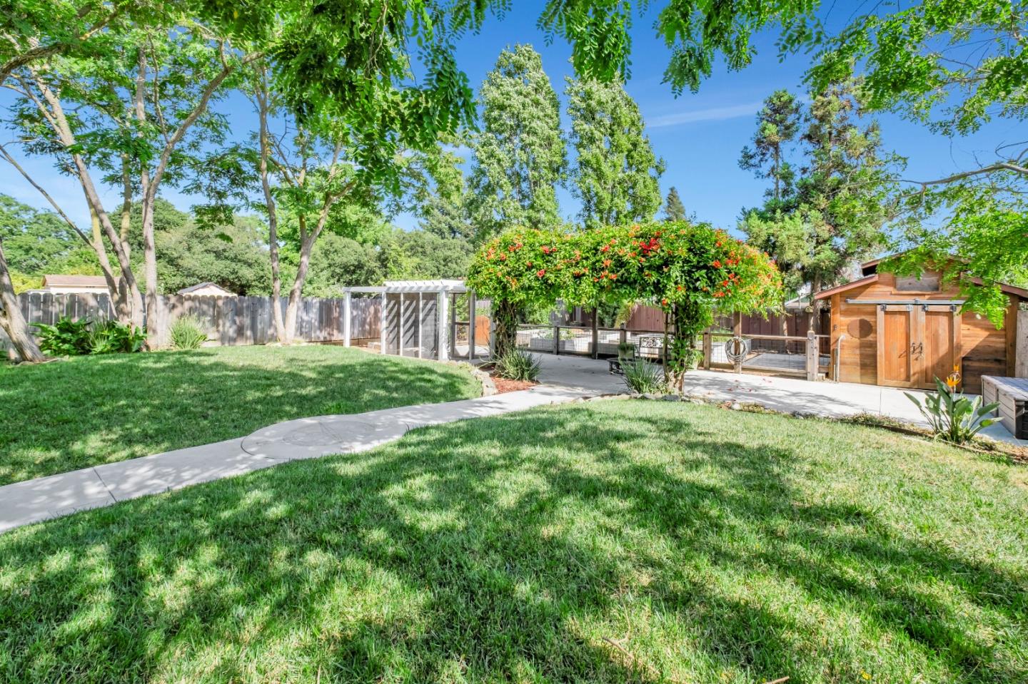 Detail Gallery Image 49 of 52 For 18 Linden Rd, Watsonville,  CA 95076 - 4 Beds | 3/1 Baths
