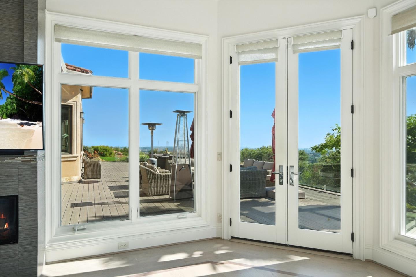 Detail Gallery Image 28 of 65 For 12252 Menalto Dr, Los Altos Hills,  CA 94022 - 5 Beds | 5/2 Baths