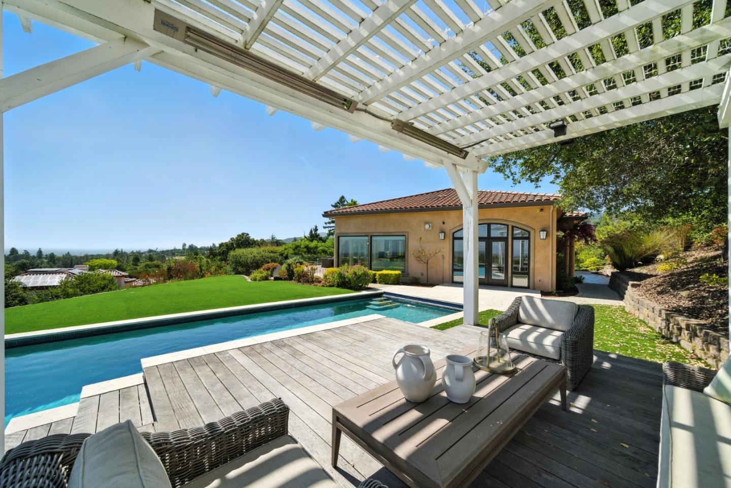Detail Gallery Image 55 of 65 For 12252 Menalto Dr, Los Altos Hills,  CA 94022 - 5 Beds | 5/2 Baths