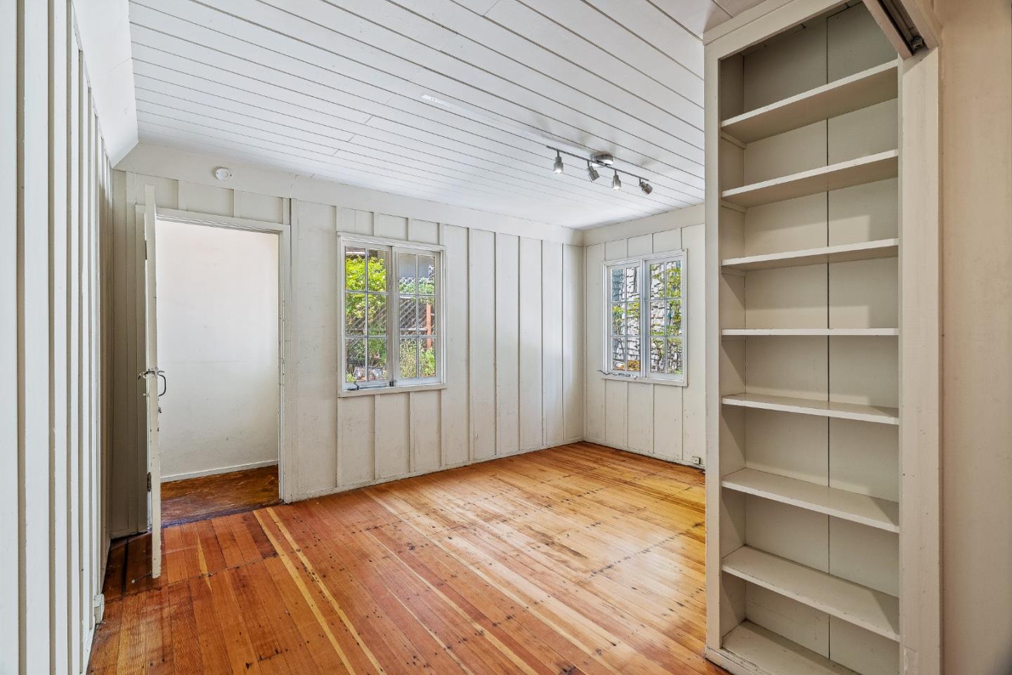 Detail Gallery Image 13 of 31 For 0 Santa Fe 6 Sw of Ocean Ave, Carmel,  CA 93923 - 2 Beds | 2 Baths