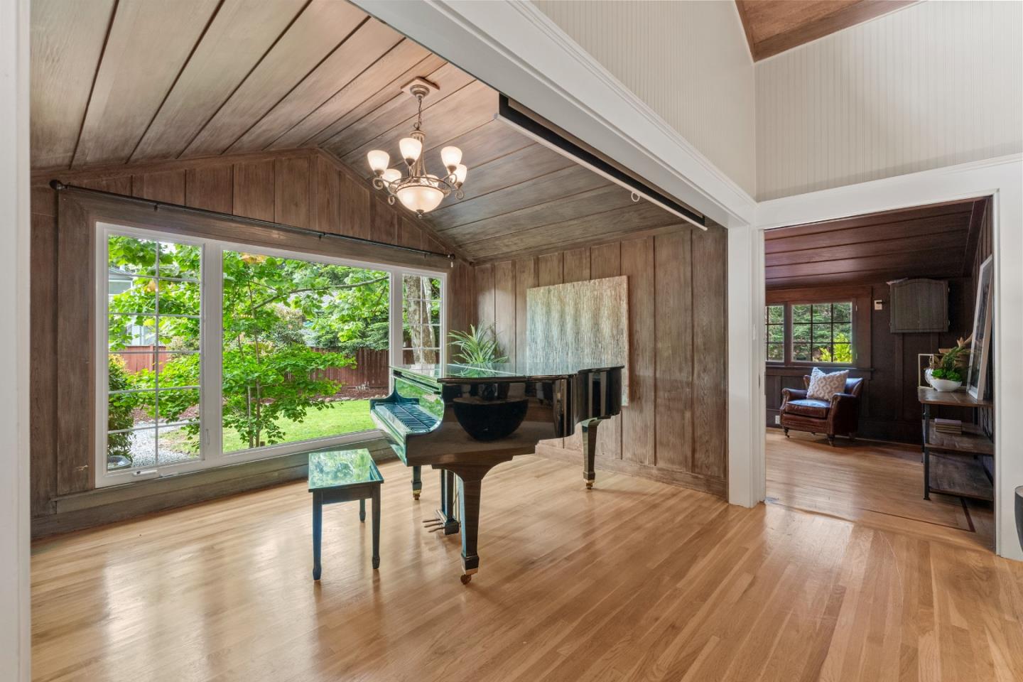Detail Gallery Image 12 of 67 For 1690 Cordilleras Rd, Redwood City,  CA 94062 - 5 Beds | 5 Baths