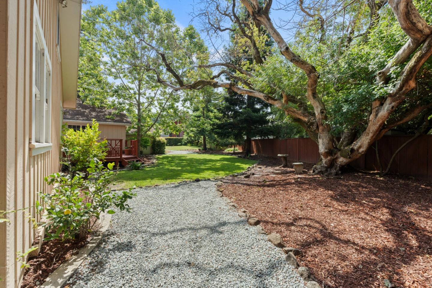 Detail Gallery Image 50 of 67 For 1690 Cordilleras Rd, Redwood City,  CA 94062 - 5 Beds | 5 Baths