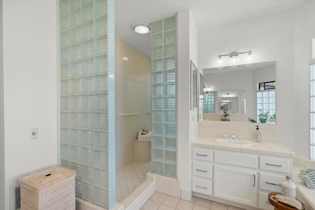 Detail Gallery Image 19 of 30 For 731 5th St, Gilroy,  CA 95020 - 3 Beds | 2/1 Baths