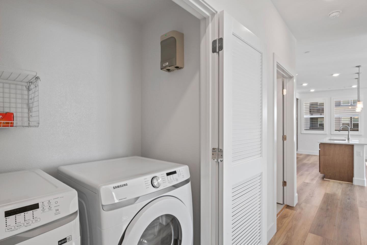 Detail Gallery Image 22 of 52 For 2835 5th St, Alameda,  CA 94501 - 2 Beds | 2 Baths