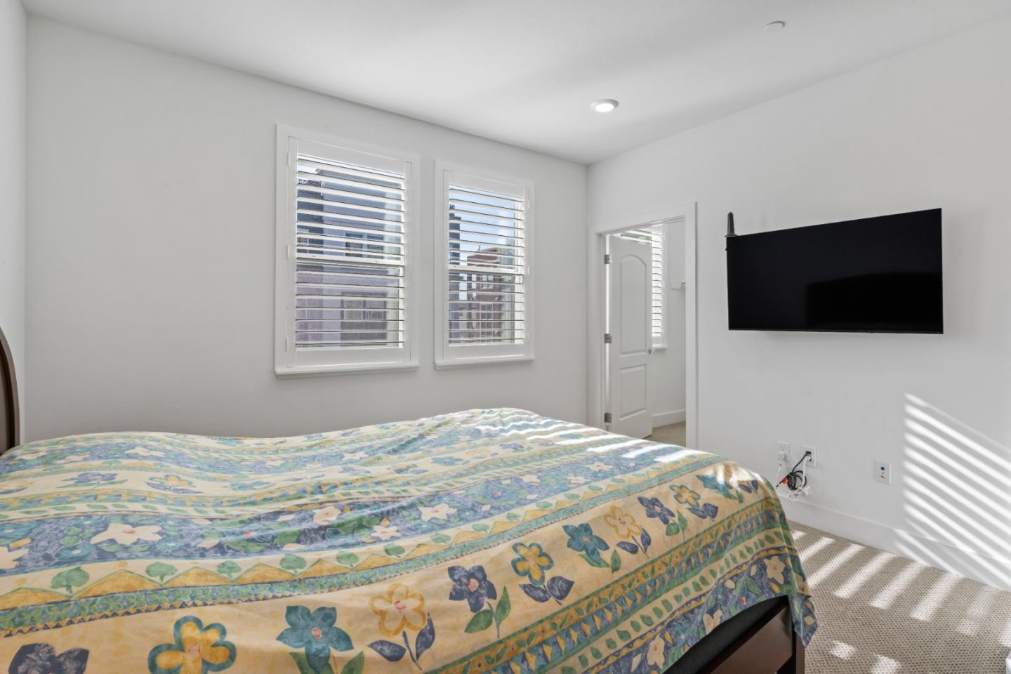 Detail Gallery Image 24 of 52 For 2835 5th St, Alameda,  CA 94501 - 2 Beds | 2 Baths