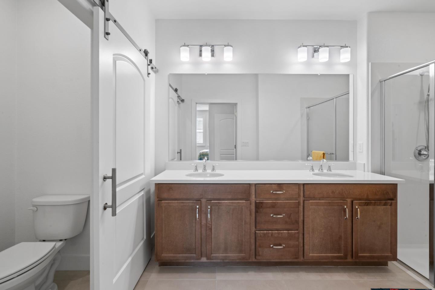Detail Gallery Image 28 of 52 For 2835 5th St, Alameda,  CA 94501 - 2 Beds | 2 Baths