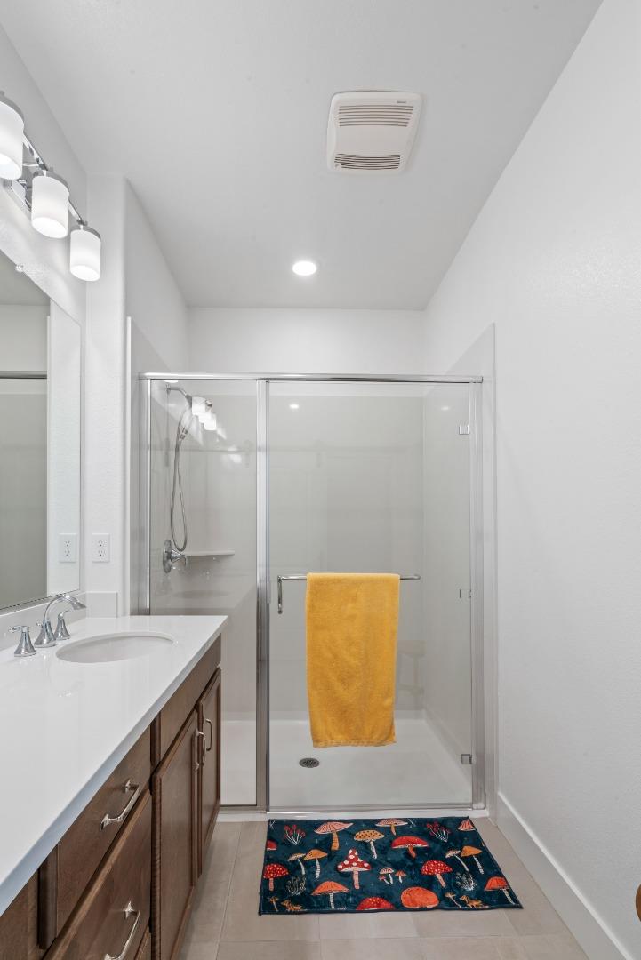 Detail Gallery Image 29 of 52 For 2835 5th St, Alameda,  CA 94501 - 2 Beds | 2 Baths