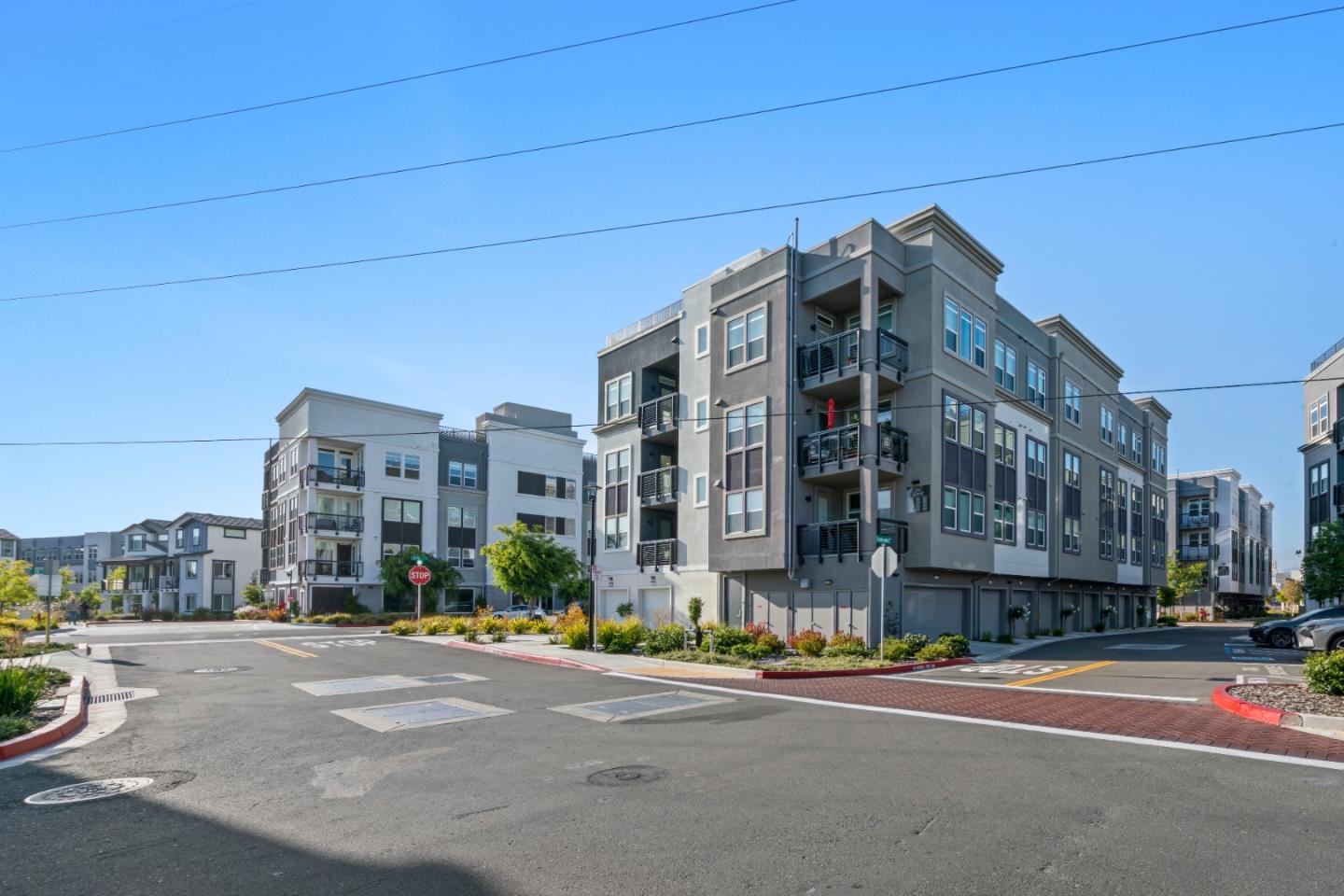 Detail Gallery Image 30 of 52 For 2835 5th St, Alameda,  CA 94501 - 2 Beds | 2 Baths