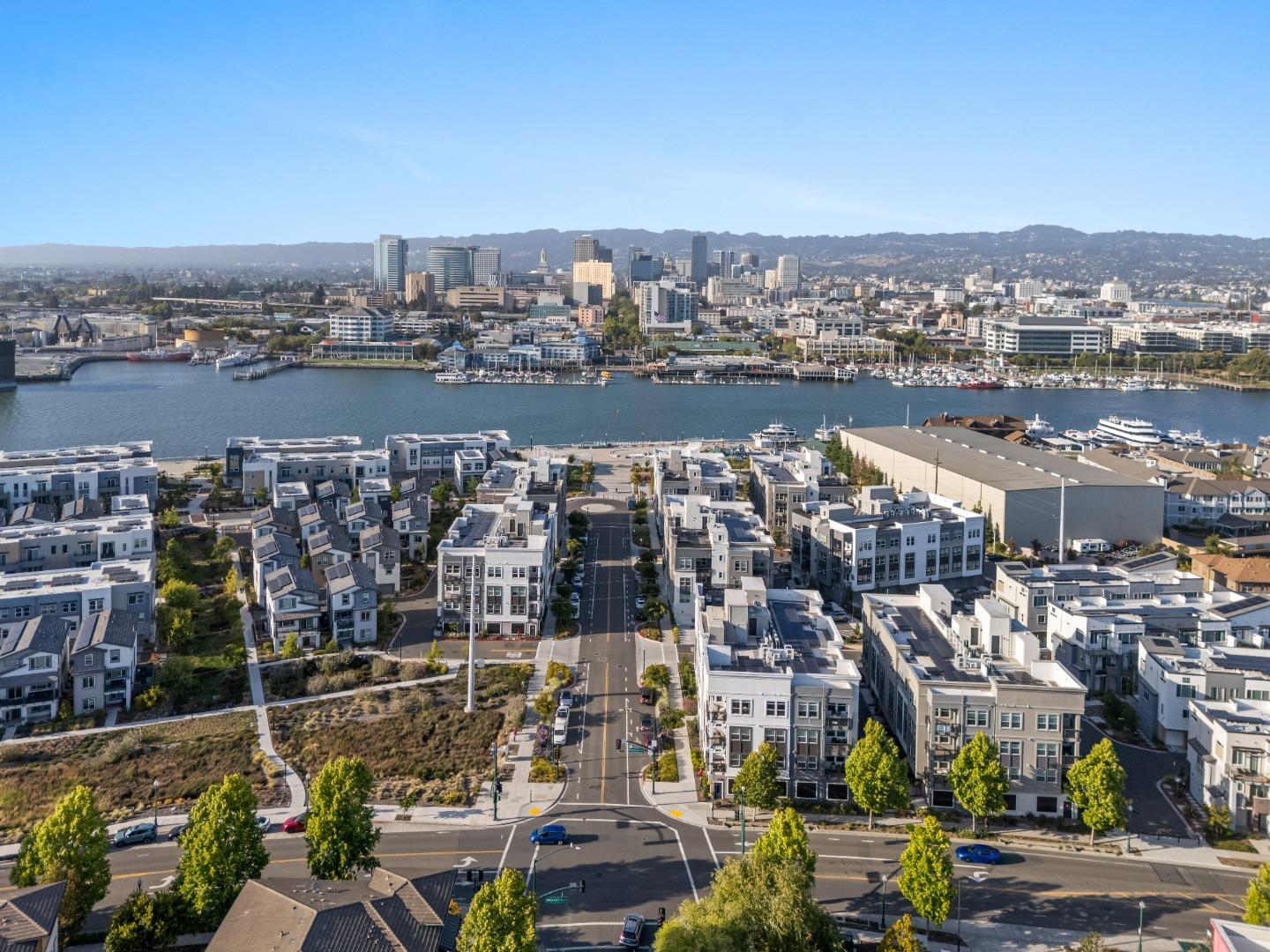 Detail Gallery Image 41 of 52 For 2835 5th St, Alameda,  CA 94501 - 2 Beds | 2 Baths