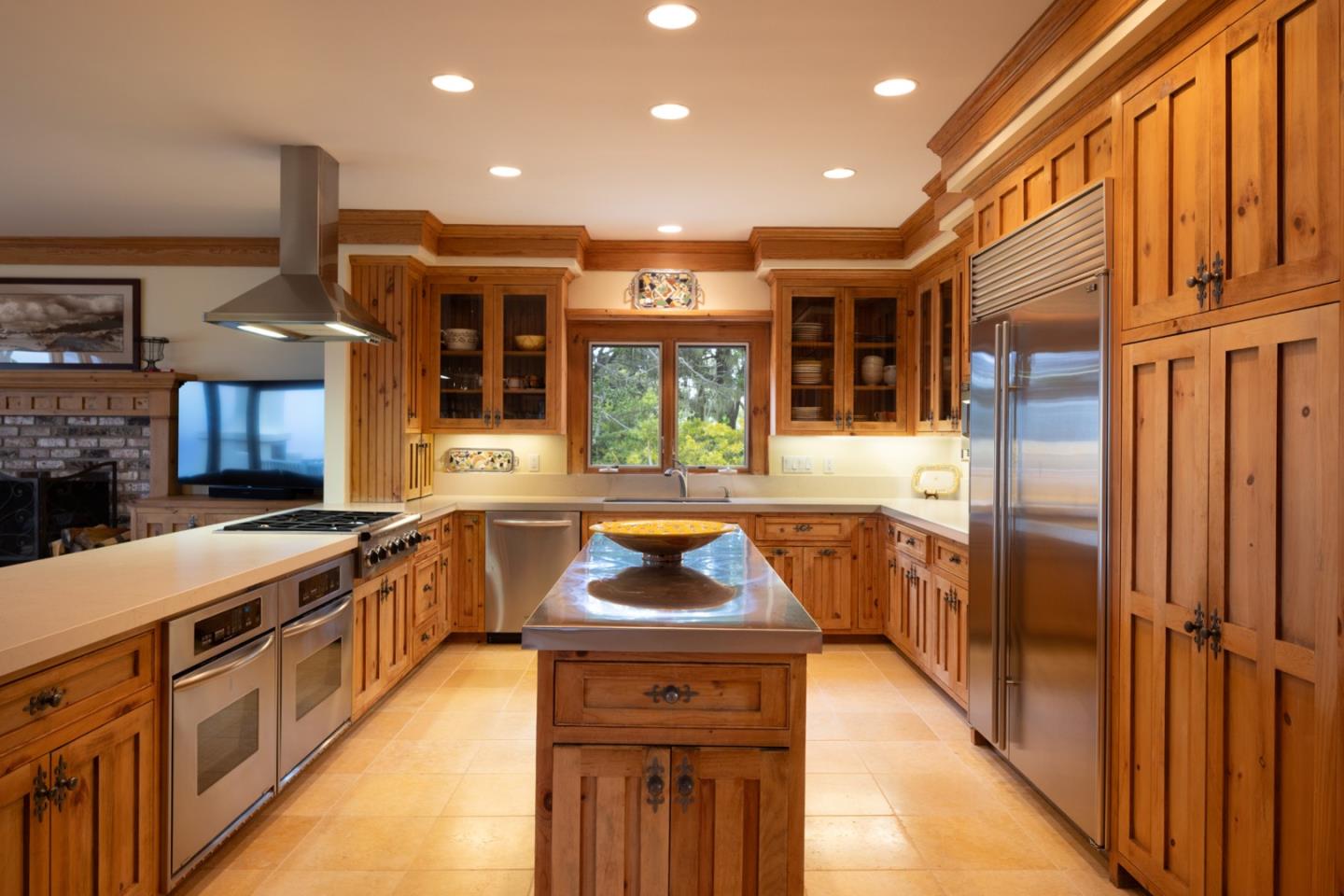 Detail Gallery Image 8 of 24 For 1238 Padre Ln, Pebble Beach,  CA 93953 - 8 Beds | 8/1 Baths