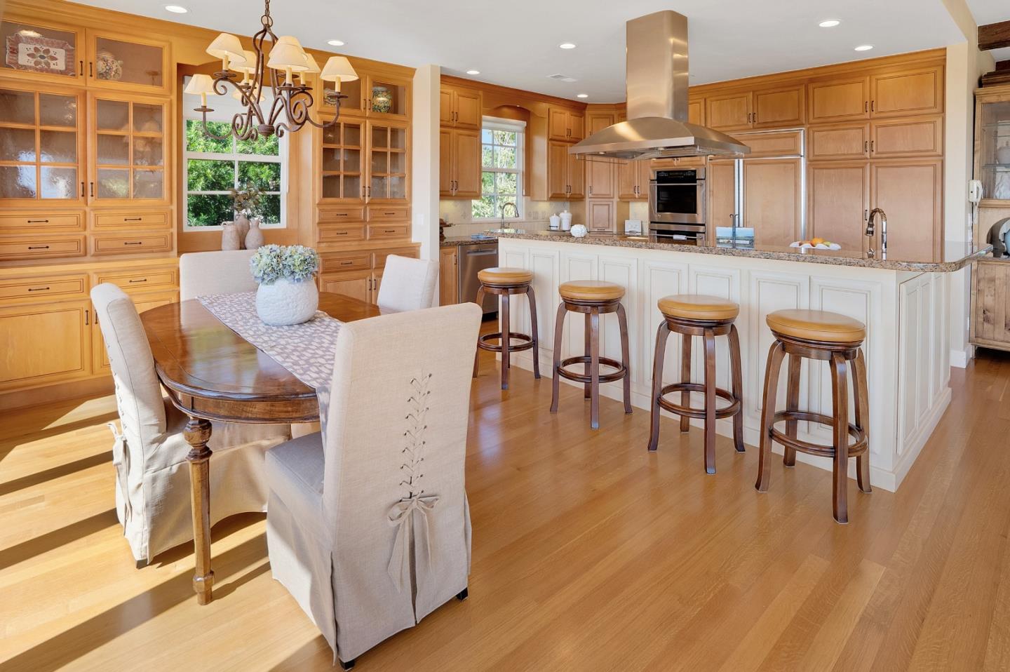 Detail Gallery Image 15 of 71 For 188 Zanzibar Dr, Aptos,  CA 95003 - 3 Beds | 3/1 Baths