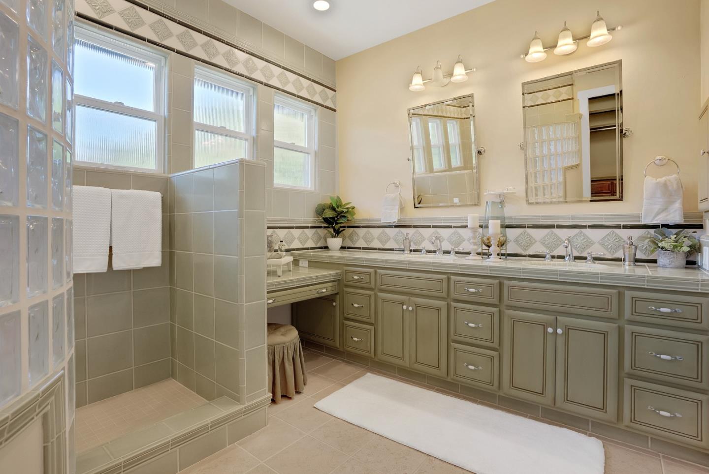 Detail Gallery Image 23 of 71 For 188 Zanzibar Dr, Aptos,  CA 95003 - 3 Beds | 3/1 Baths