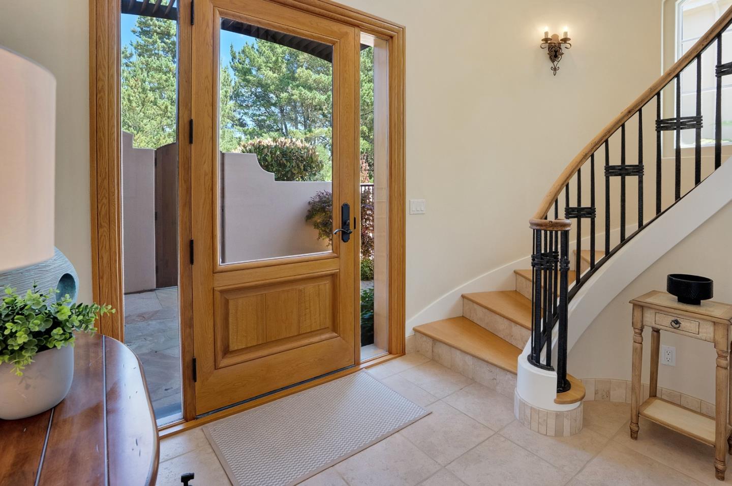 Detail Gallery Image 7 of 71 For 188 Zanzibar Dr, Aptos,  CA 95003 - 3 Beds | 3/1 Baths
