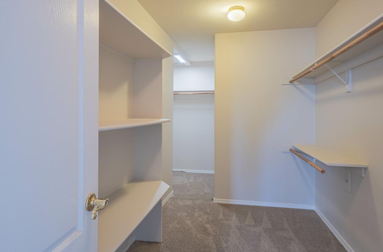 Detail Gallery Image 39 of 61 For 21220 Valle San Juan Dr, Salinas,  CA 93907 - 3 Beds | 3 Baths
