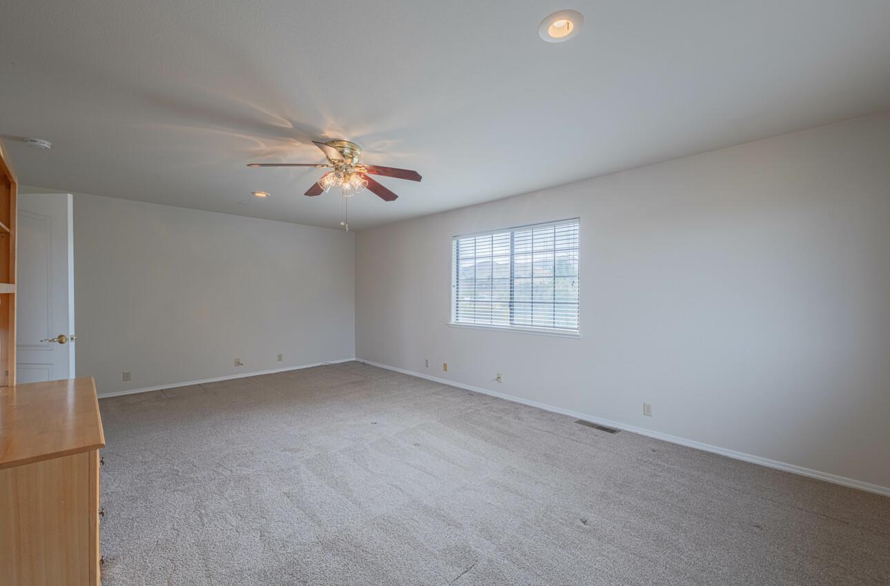 Detail Gallery Image 42 of 61 For 21220 Valle San Juan Dr, Salinas,  CA 93907 - 3 Beds | 3 Baths