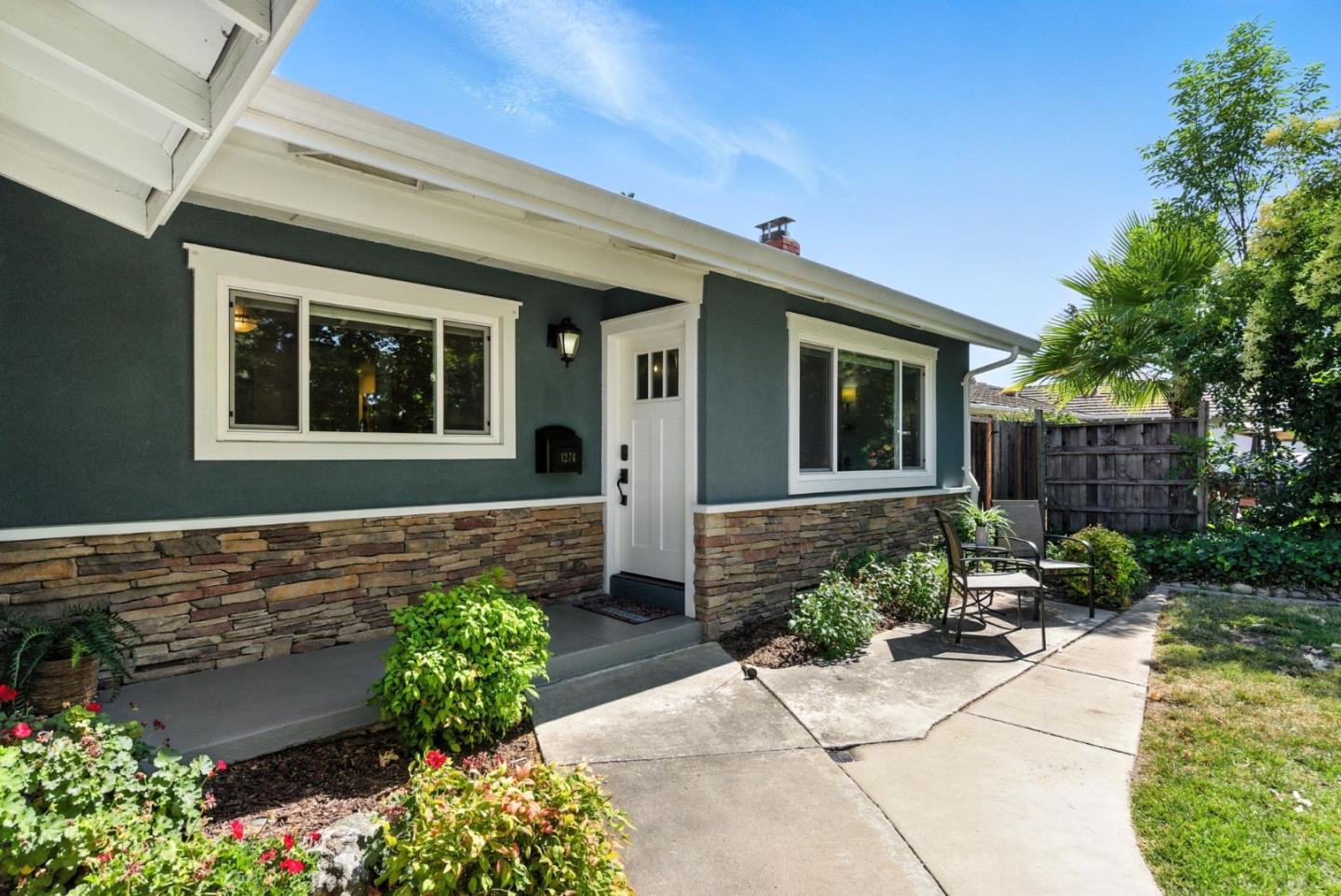 Detail Gallery Image 3 of 51 For 1274 Rodney Dr, San Jose,  CA 95118 - 3 Beds | 2 Baths