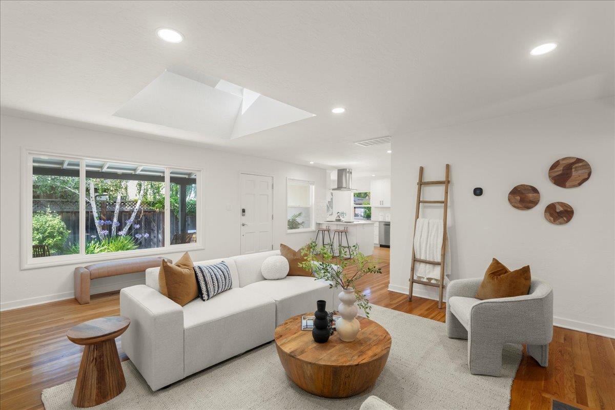 Detail Gallery Image 12 of 30 For 197 S Leigh Ave, Campbell,  CA 95008 - 3 Beds | 2 Baths