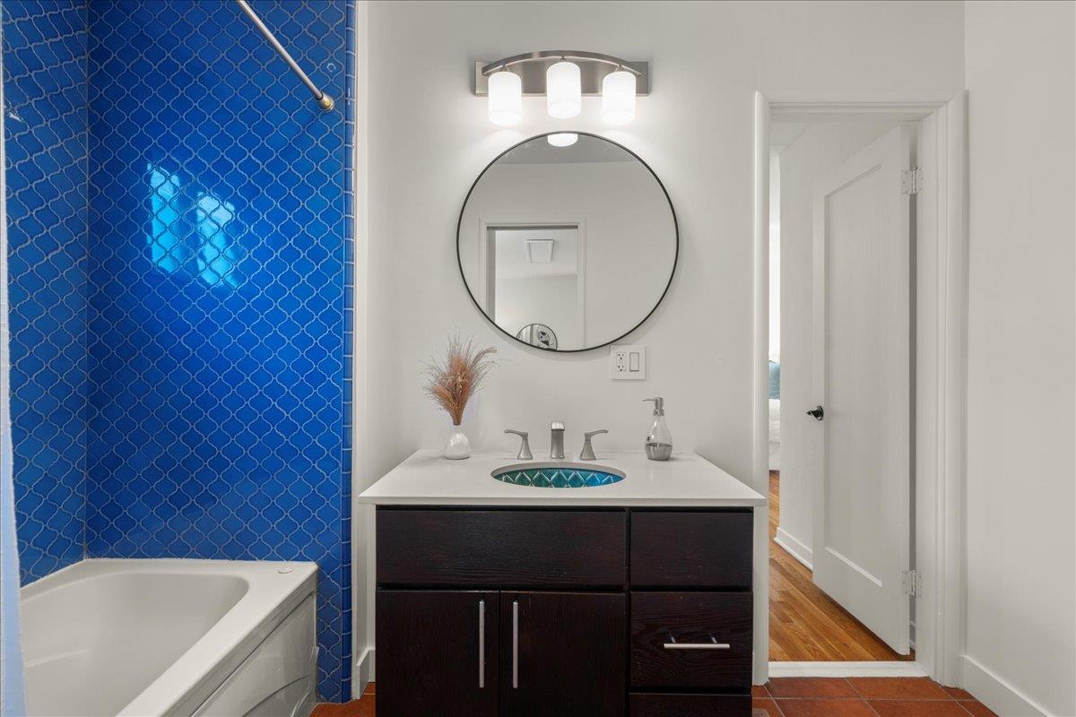 Detail Gallery Image 16 of 30 For 197 S Leigh Ave, Campbell,  CA 95008 - 3 Beds | 2 Baths