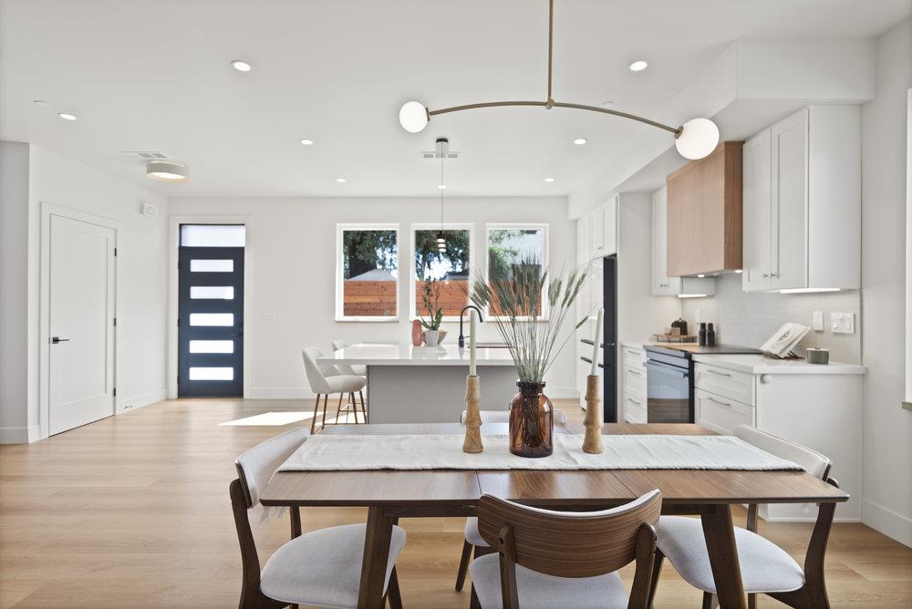 Detail Gallery Image 11 of 26 For 213 Fairmount Ave, Santa Cruz,  CA 95062 - 4 Beds | 2/1 Baths