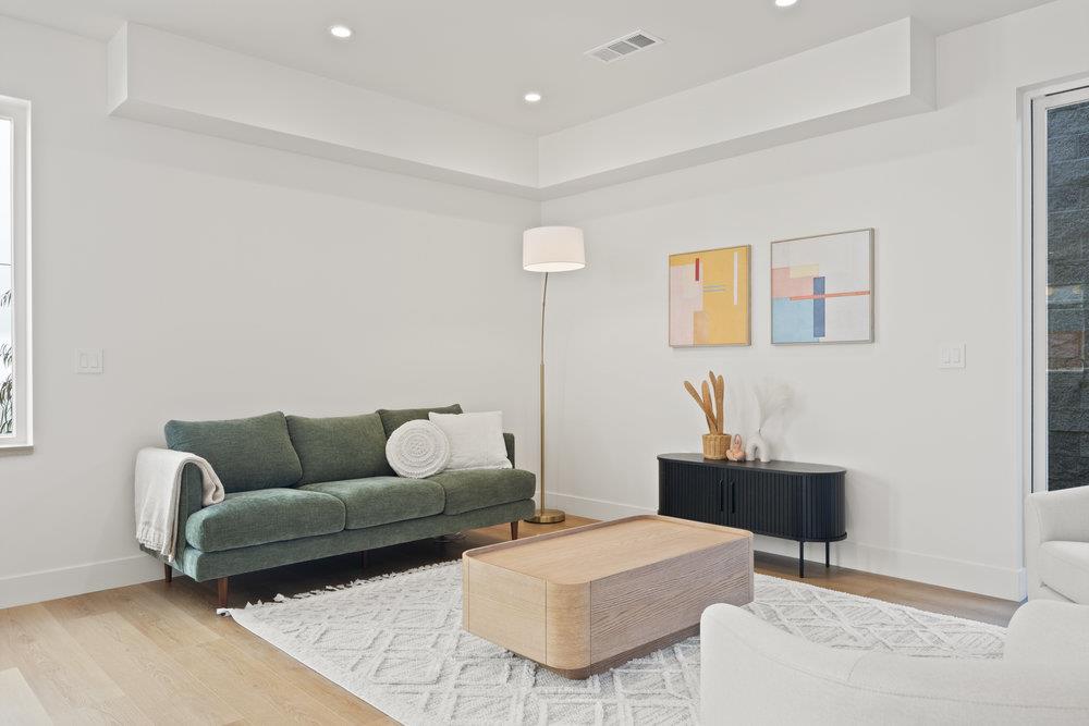Detail Gallery Image 17 of 26 For 213 Fairmount Ave, Santa Cruz,  CA 95062 - 4 Beds | 2/1 Baths