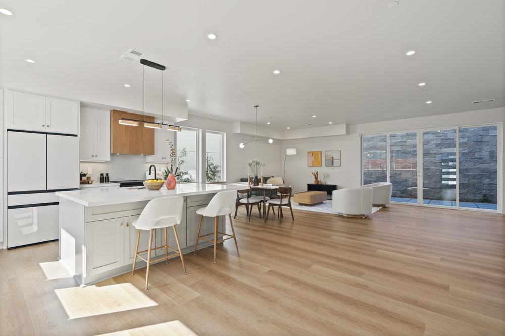 Detail Gallery Image 4 of 26 For 213 Fairmount Ave, Santa Cruz,  CA 95062 - 4 Beds | 2/1 Baths