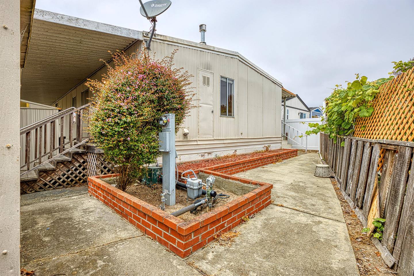Detail Gallery Image 13 of 48 For 2395 Delaware Ave #126,  Santa Cruz,  CA 95060 - 3 Beds | 2 Baths
