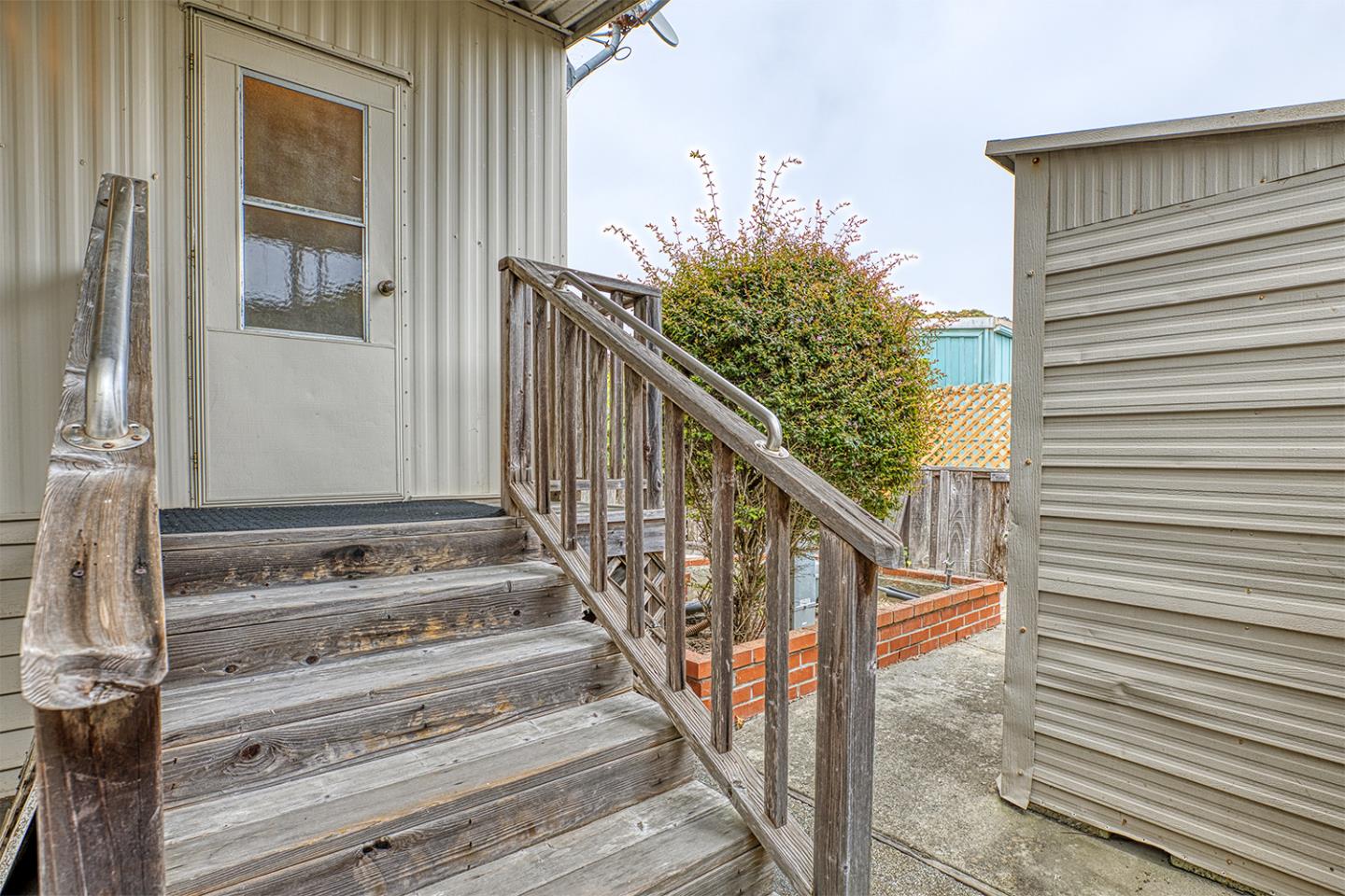 Detail Gallery Image 16 of 48 For 2395 Delaware Ave #126,  Santa Cruz,  CA 95060 - 3 Beds | 2 Baths
