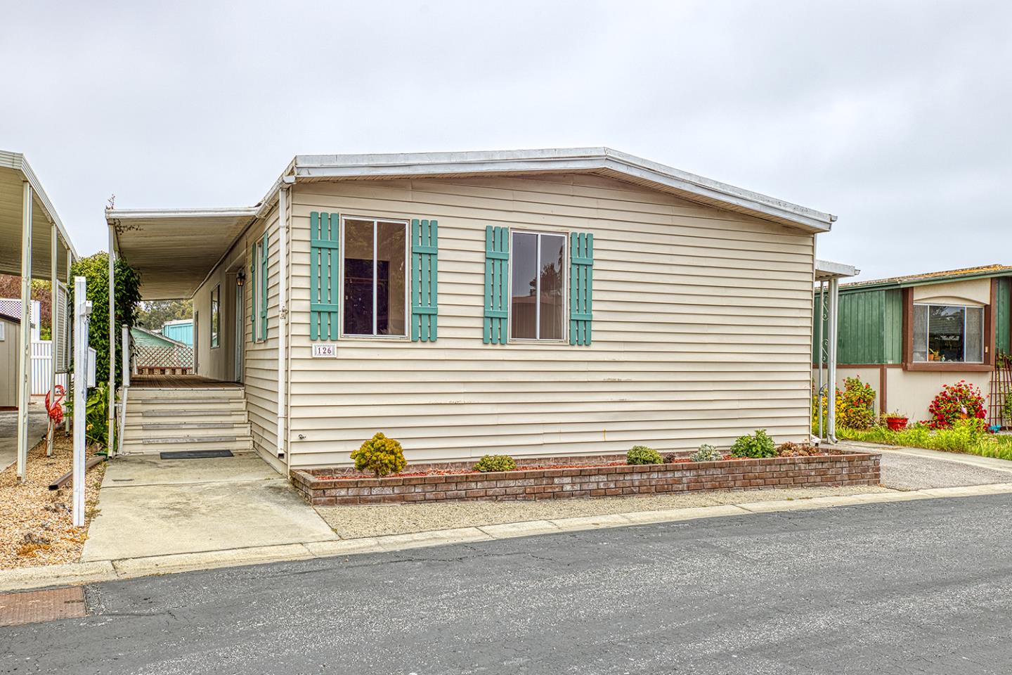 Detail Gallery Image 7 of 48 For 2395 Delaware Ave #126,  Santa Cruz,  CA 95060 - 3 Beds | 2 Baths