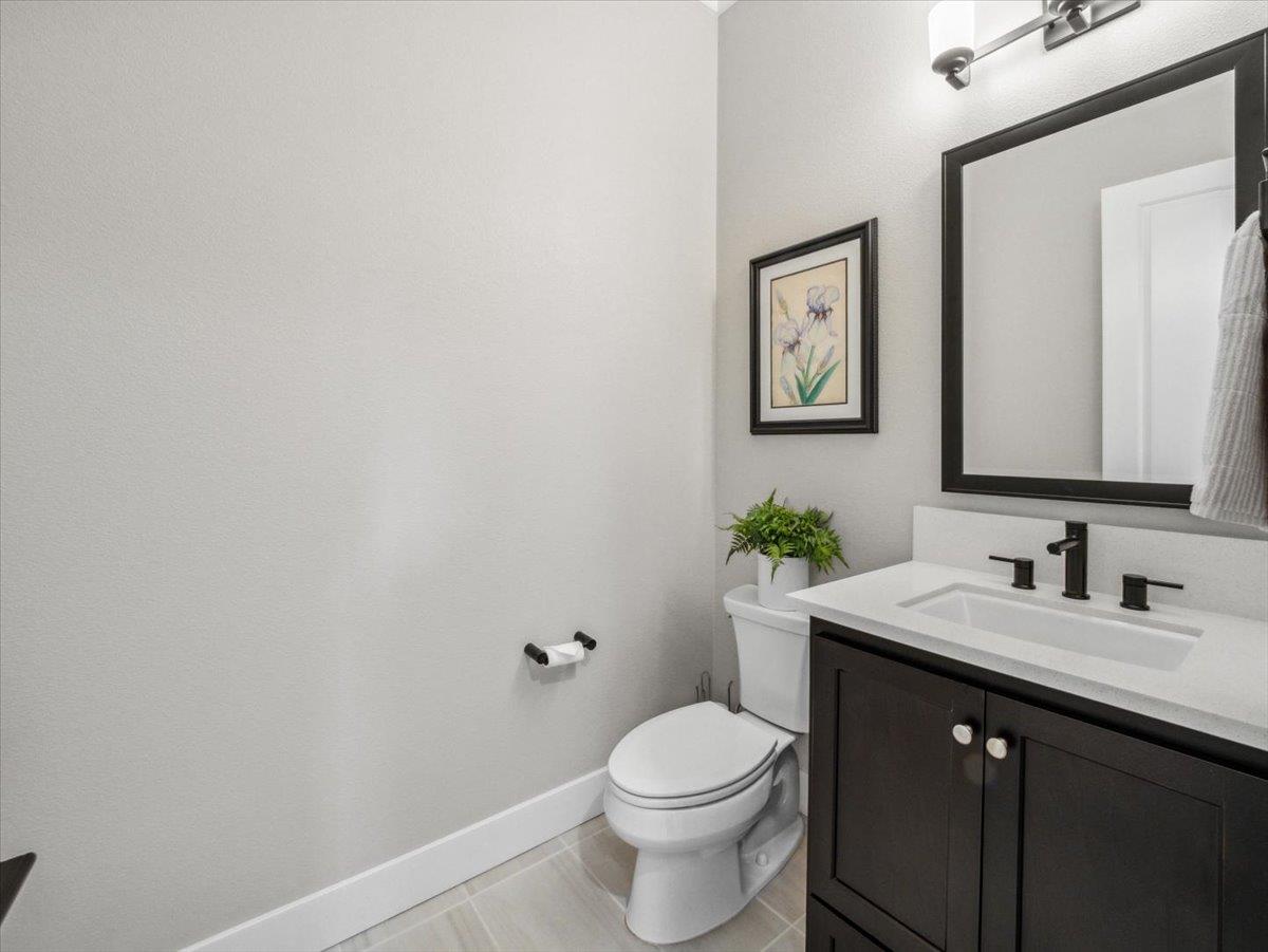 Detail Gallery Image 20 of 56 For 1767 Fairway Ct, Seaside,  CA 93955 - 4 Beds | 4/1 Baths