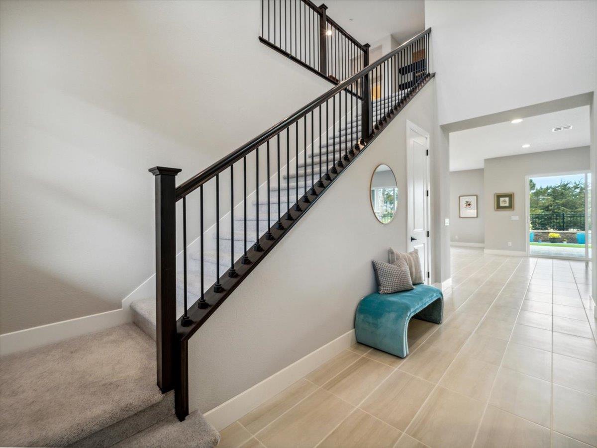 Detail Gallery Image 21 of 56 For 1767 Fairway Ct, Seaside,  CA 93955 - 4 Beds | 4/1 Baths