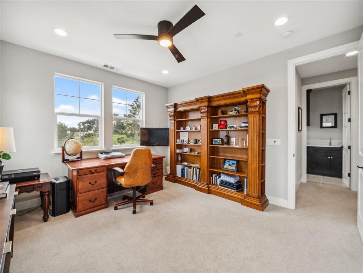 Detail Gallery Image 29 of 56 For 1767 Fairway Ct, Seaside,  CA 93955 - 4 Beds | 4/1 Baths
