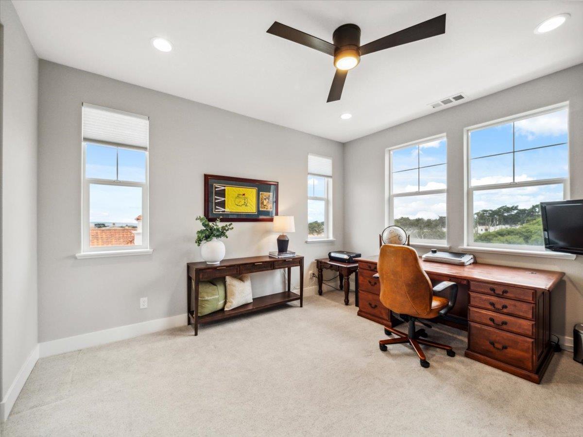 Detail Gallery Image 30 of 56 For 1767 Fairway Ct, Seaside,  CA 93955 - 4 Beds | 4/1 Baths