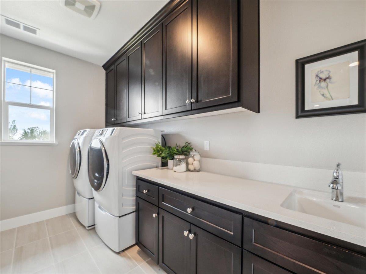 Detail Gallery Image 35 of 56 For 1767 Fairway Ct, Seaside,  CA 93955 - 4 Beds | 4/1 Baths