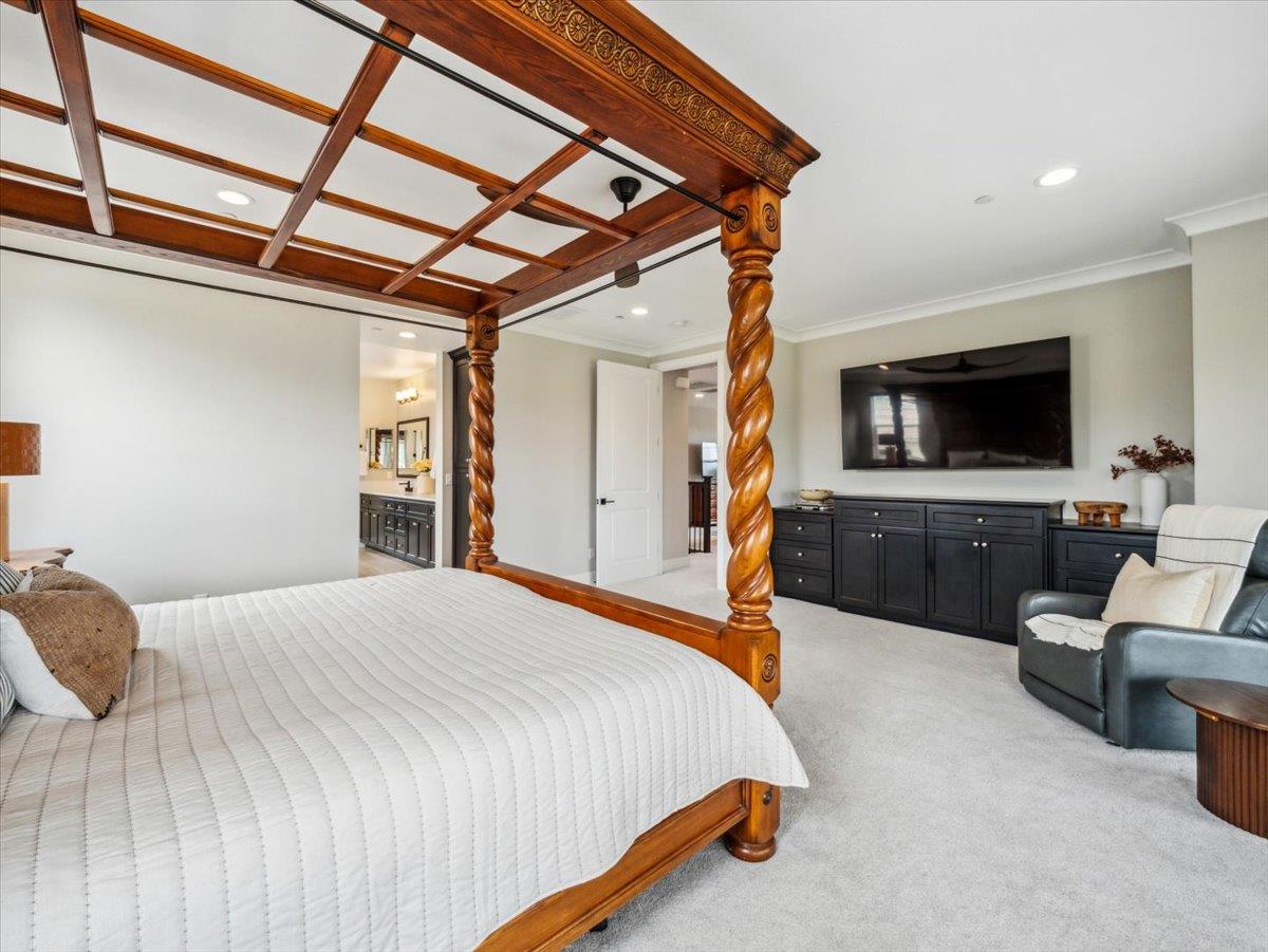 Detail Gallery Image 37 of 56 For 1767 Fairway Ct, Seaside,  CA 93955 - 4 Beds | 4/1 Baths