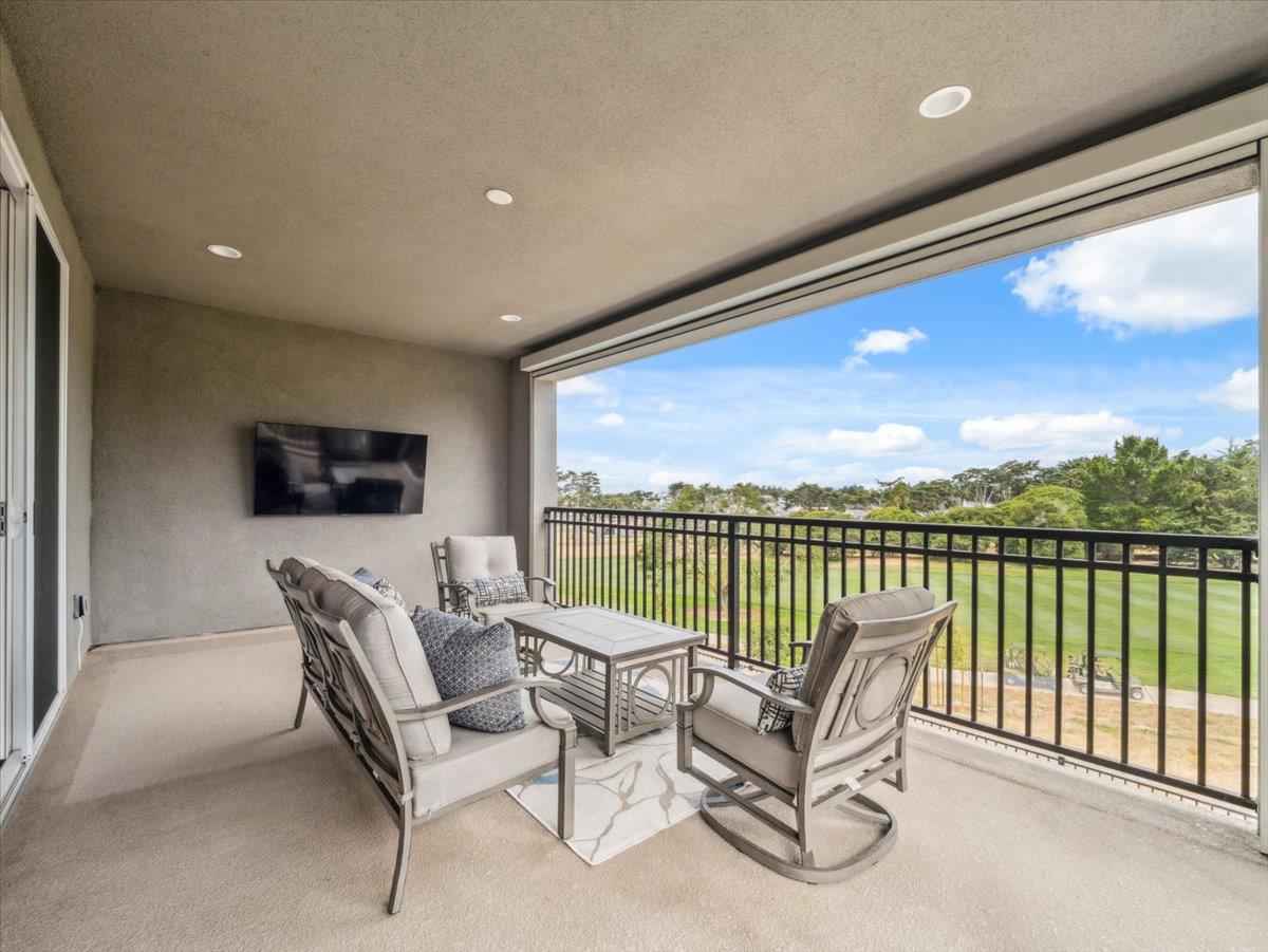 Detail Gallery Image 43 of 56 For 1767 Fairway Ct, Seaside,  CA 93955 - 4 Beds | 4/1 Baths