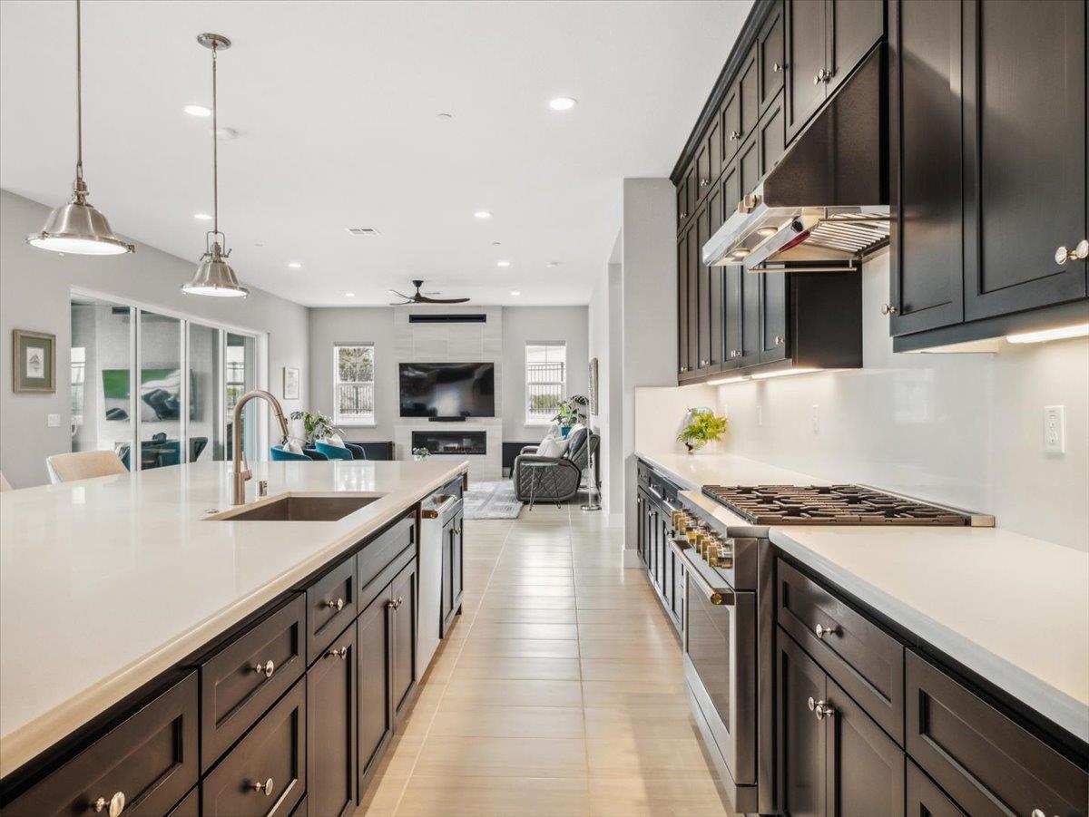 Detail Gallery Image 8 of 56 For 1767 Fairway Ct, Seaside,  CA 93955 - 4 Beds | 4/1 Baths