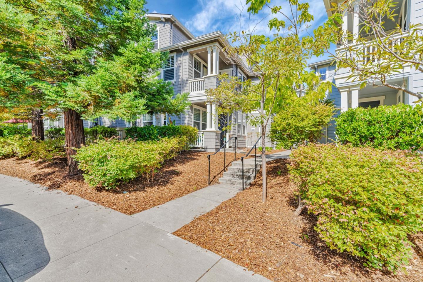 Detail Gallery Image 31 of 38 For 100 Live Oak Way #104,  Belmont,  CA 94002 - 2 Beds | 2/1 Baths