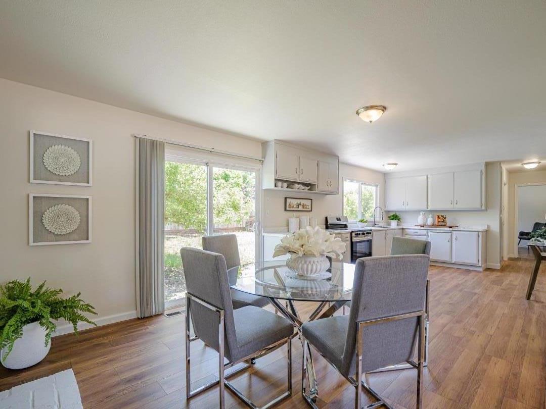 Detail Gallery Image 15 of 51 For 917 Sir Francis Ave, Capitola,  CA 95010 - 6 Beds | 2/1 Baths