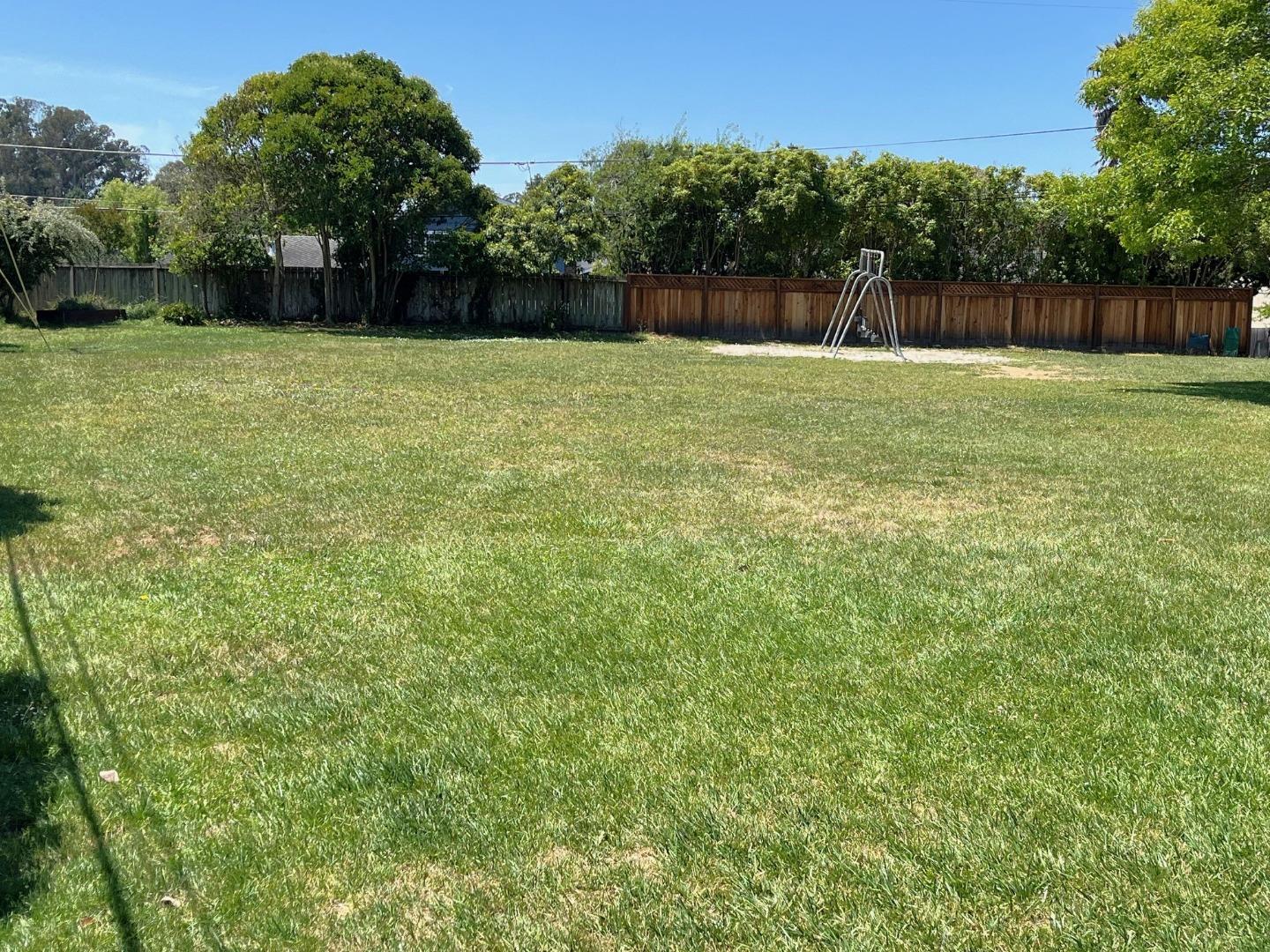 Detail Gallery Image 51 of 51 For 917 Sir Francis Ave, Capitola,  CA 95010 - 6 Beds | 2/1 Baths