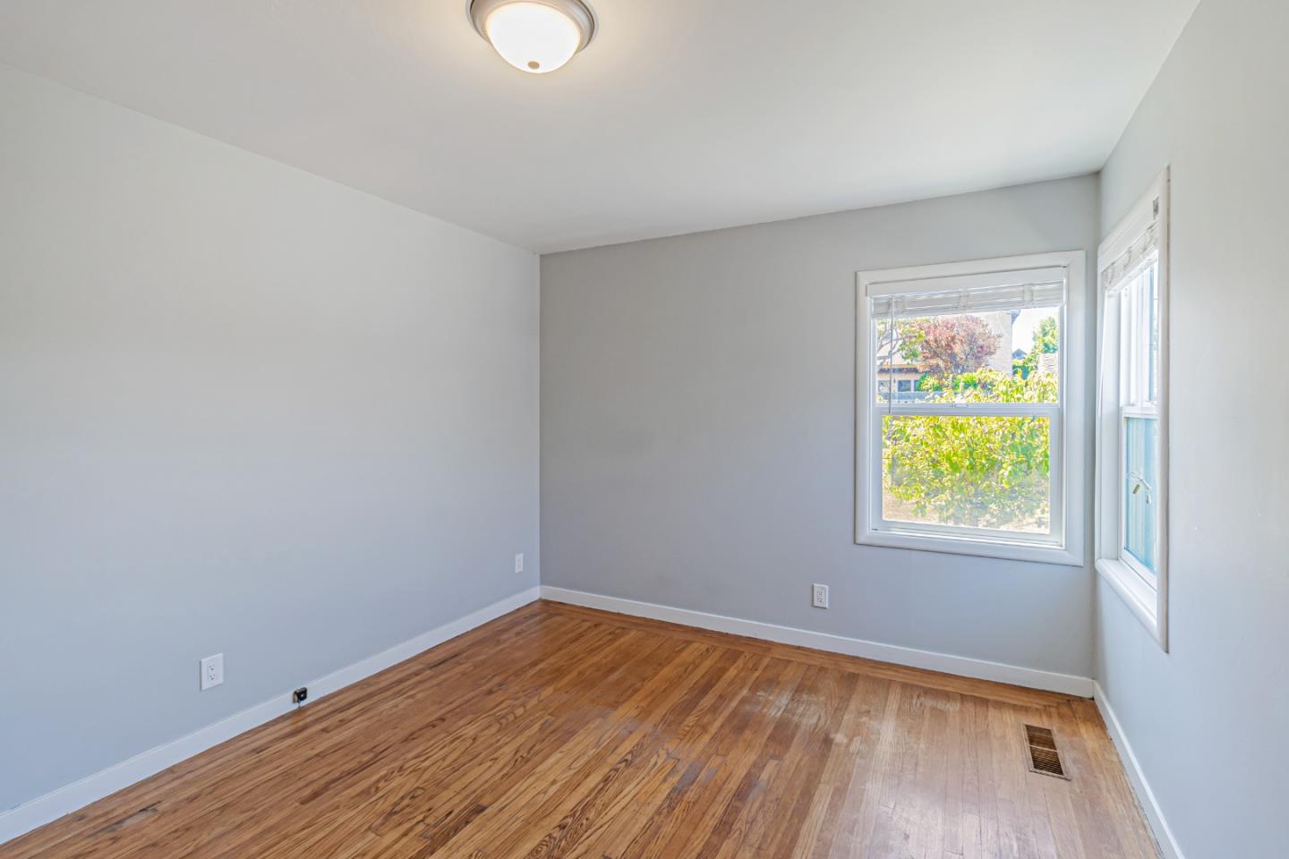 Detail Gallery Image 19 of 42 For 624 Filbert St, Half Moon Bay,  CA 94019 - 2 Beds | 1 Baths